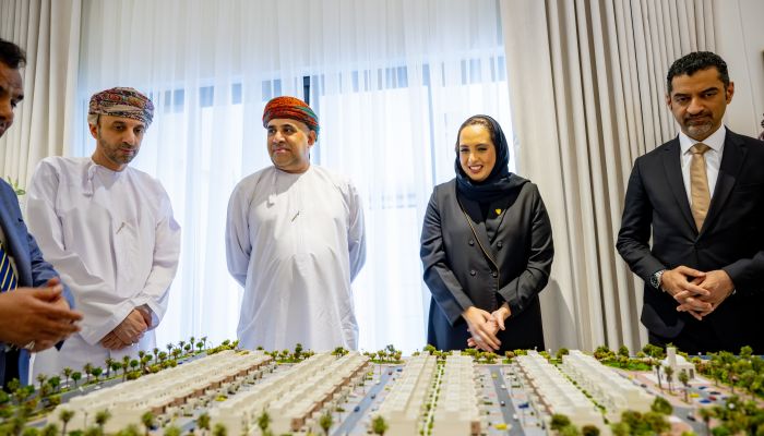 تعزيزًا لتبادل الخبرات..  وزير الإسكان يزور البحرين لتعزيز آفاق التعاون العمراني
