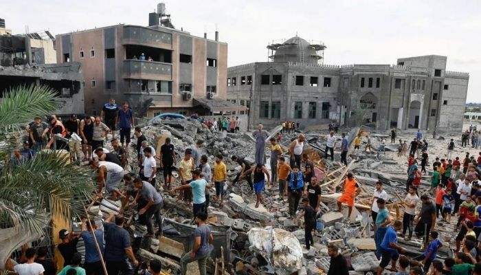 استشهاد فلسطينيين اثنين في قصف للاحتلال الإسرائيلي على خيمة نازحين في خان يونس