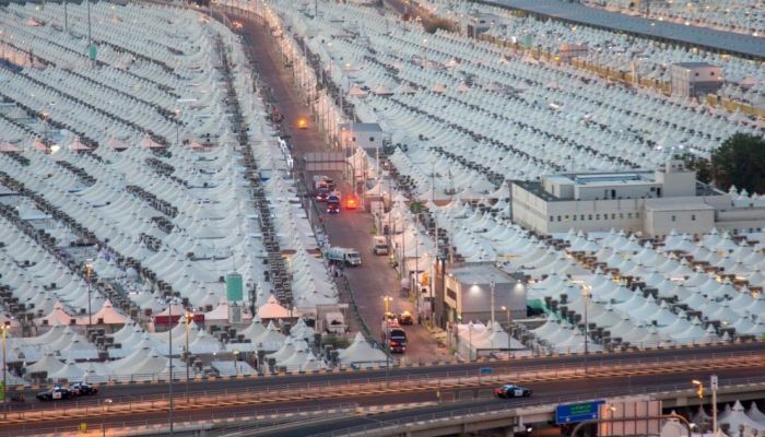 انطلاق 'قطار المشاعر' واستعدادات للتفويج إلى منى