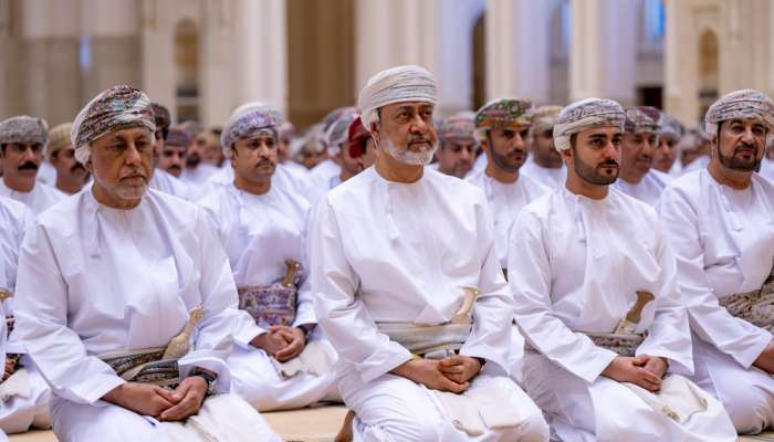 HM offers Eid Al Adha prayers at Sultan Qaboos Mosque in Nizwa