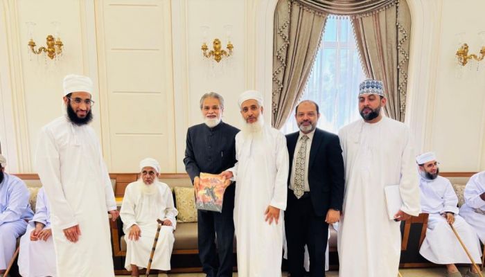 قاضي باكستاني يصدر كتابا عن القائد العماني " المهلب بن أبي صفرة "