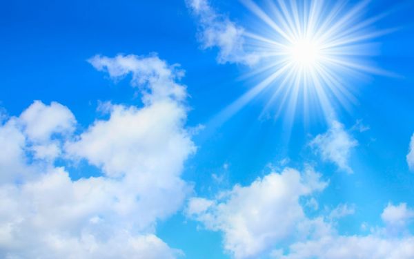 الطقس: صحو بوجه عام..مع فرص لهطول أمطار على ظفار وجبال الحجر