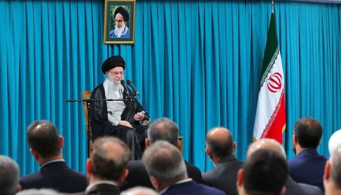 خامنئي: القوات المسلحة الإيرانية ستجعل النظام الصهيوني الخبيث بائسا