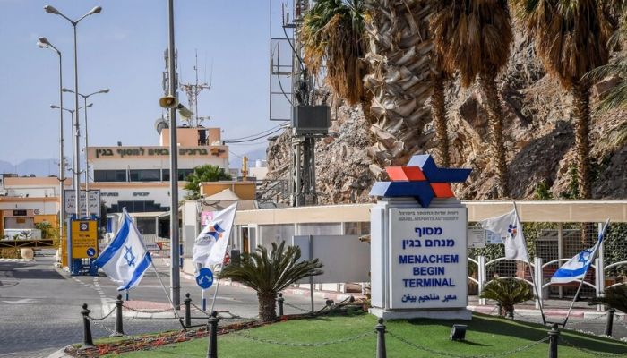 الإسرائيليون يهربون من القصف الإيراني إلى أوروبا عبر مصر