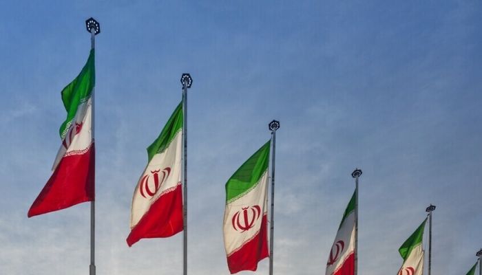 طهران: ننصح واشنطن بأن تختار بين وقف العدوان أو أن تبقى متفرّجة