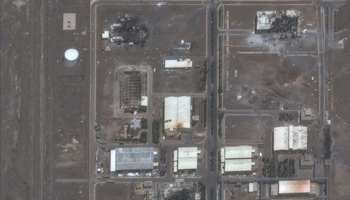 التلفزيون الايراني: أمريكا ضربت 3 مواقع نووية وهي فوردو ونطنز وآخر في أصفهان