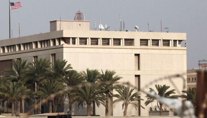 السفارة الأمريكية في البحرين تقلّص حضور موظفيها