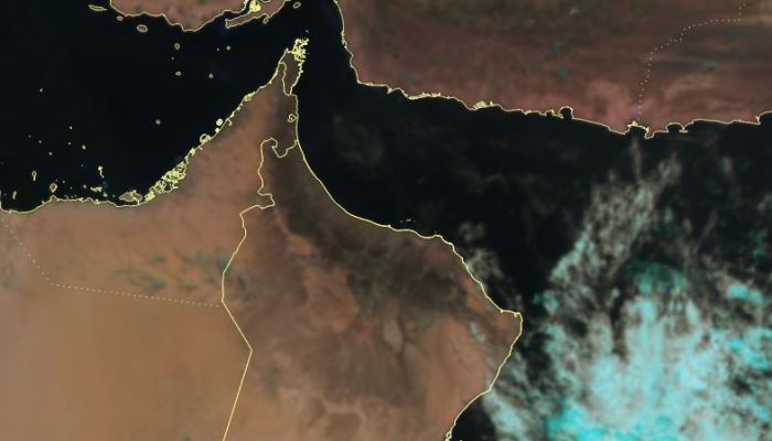 الأرصاد: فرص لتساقط الرذاذ والأمطار على سواحل ظفار
