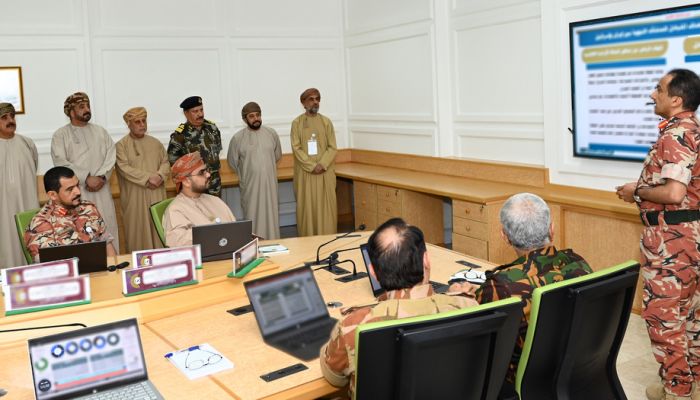 رئيسُ أكاديمية الدراسات الاستراتيجية والدفاعية يطلع على مجريات التمرين الاستراتيجي (صنع القرار/ 12)
