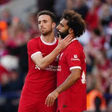 علاقة مميزة مع الكينج محمد صلاح.. لحظات مؤثرة لجوتا قبل رحيله ⁩