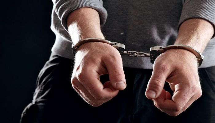 القبض على مصريين في مسقط بتهمة الاحتيال عبر إعلانات عقارية وهمية