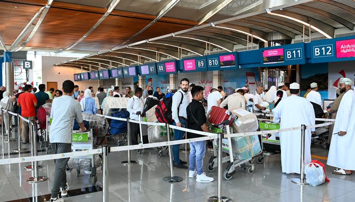 ارتفاعُ حركة المسافرين في مطار صلالة