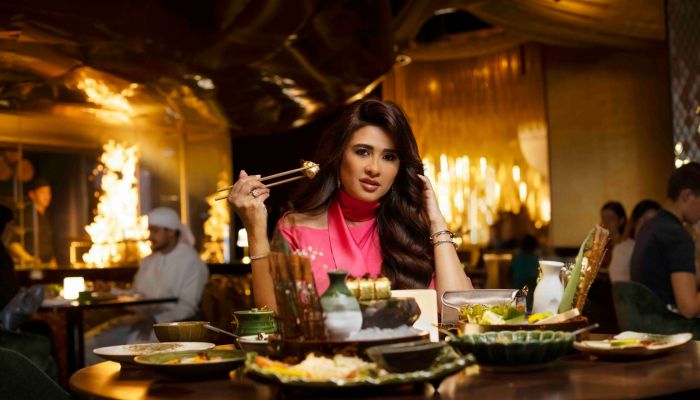 ياسمين عبد العزيز وأحمد شريف يشاركان في حملة "حيّاكم في أبوظبي" الصيفية