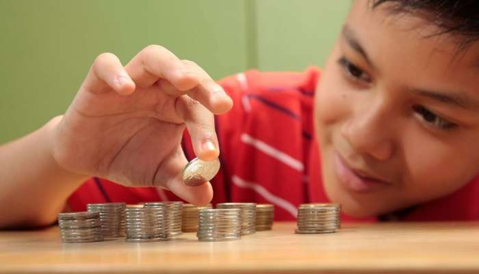 Summer vacation is a great time to teach children savings and financial tips