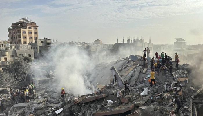 استشهاد 4 فلسطينيين في قصف لقوات الاحتلال الإسرائيلي على غزة