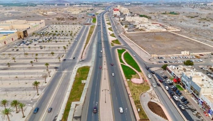 تفاصيل مناقصة ازدواجية طريق نزوى بهلاء