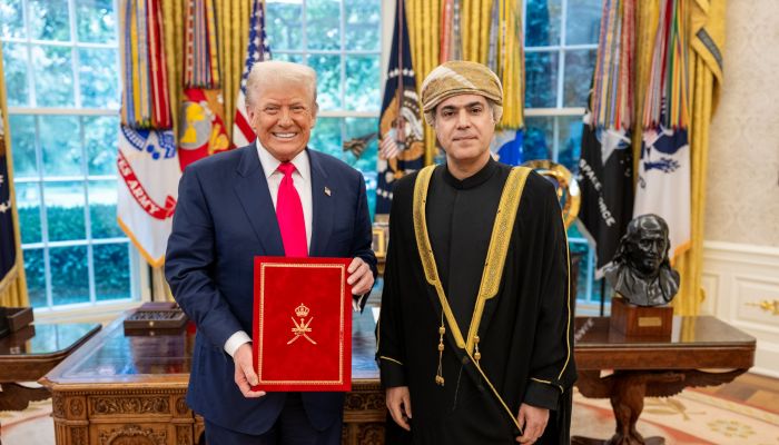ترامب يتسلّم أوراق اعتماد سفير سلطنة عُمان