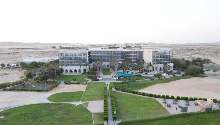 الكشف عن حجم الاستثمارات السياحية بالدقم