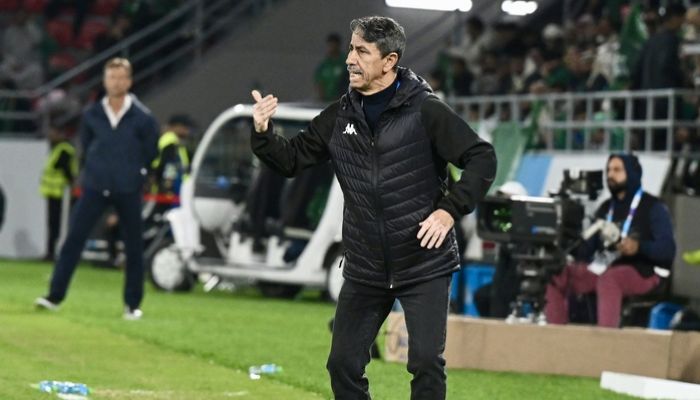 القوة الجوية العراقي يتعاقد مع المدرب العُماني رشيد جابر