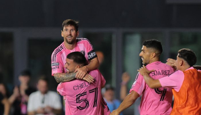 ميسي يقود إنتر ميامي للفوز على أطلس في بطولة كأس الدوريات