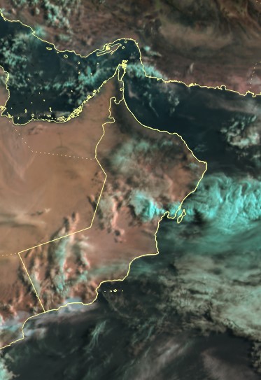 سحب ركامية وأمطار متفرقة متوقعة على جبال الحجر..اليوم