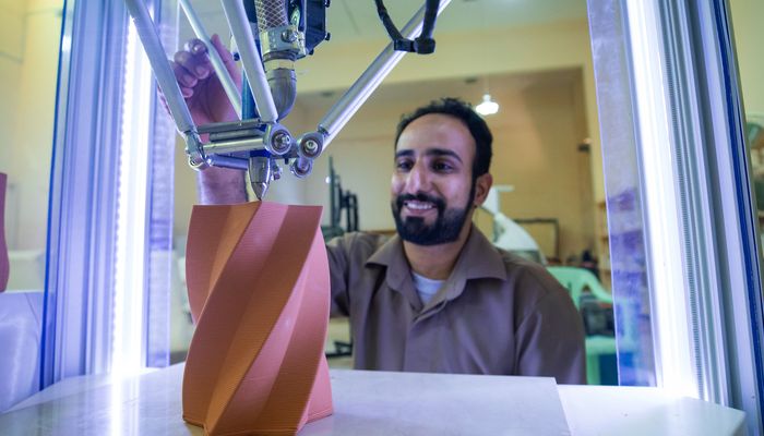 هيئة الخدمات المالية تطلق لائحة تنظيمية لسوق الشركات الواعدة في مسقط: فرصة استثمارية واعدة للنمو!