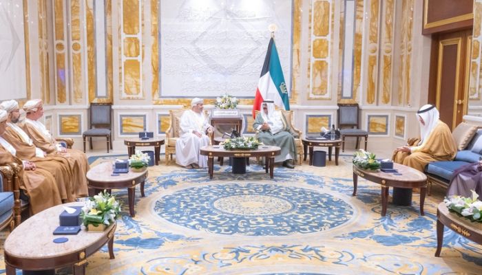 جلالةُ السُّلطان يبعثُ برسالة شفويّة لسُموّ أمير دولة الكويت