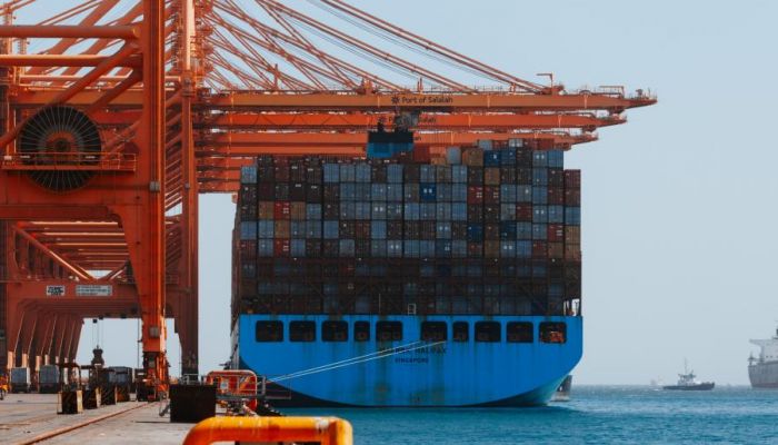 ارتفاع حركة السفن في الموانئ العُمانية.. تعرف على التفاصيل