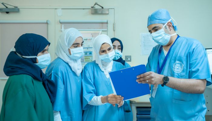 التفاصيل الكاملة حول الإنجاز العماني الطبي لتنفيذ أول علاج بالخلايا التائية