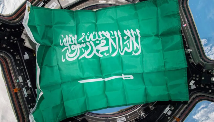تحالف سعودي أمريكي لإطلاق 30 قمر اصطناعي إلى الفضاء