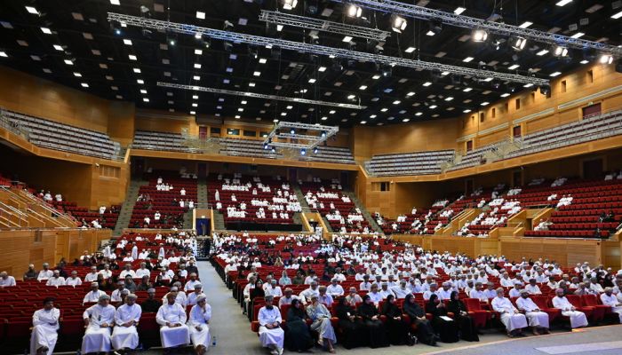 لقاء تعريفي للطلبة المقبولين في البعثات والمنح الدراسية الخارجية
