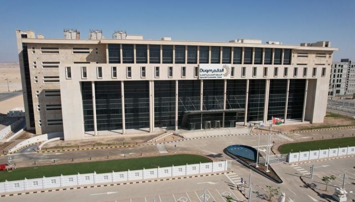 الدقم تتجه نحو الاقتصاد الدائري.. تعرف على التفاصيل