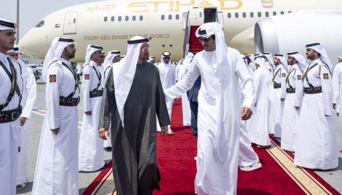 رئيس الإمارات يصل إلى قطر بعد الهجوم الإسرائيلي
