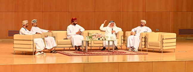 انطلاقُ مؤتمر 'مستقبل اللوجستيات في عصر الذكاء الاصطناعي، بمحافظة ظفار