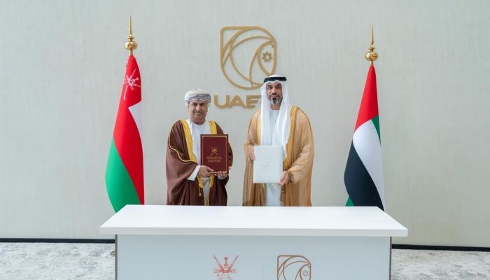 سلطنة عُمان ودولة الإمارات توقعان مذكرة تفاهم للرقابة على المال العام ومكافحة الفساد