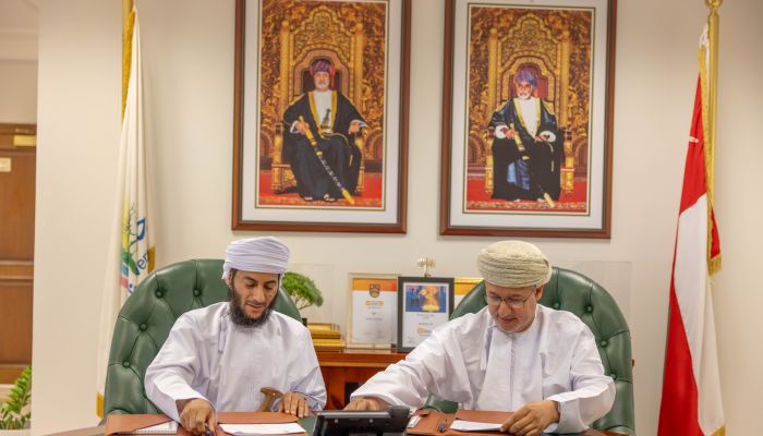 مؤتمر الزكاة الثالث بصلالة يوصي بتوظيف الذكاء الاصطناعي