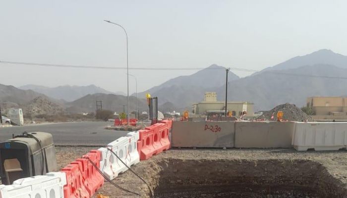 إنجاز 63 % من مشروع خط نقل المياه لمدينة سمائل الصناعية