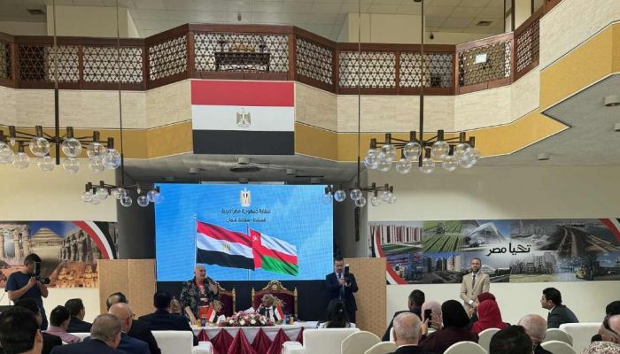 بمناسبة احتفالات السادس من أكتوبر االسفارة المصرية بسلطنة عمان تنظم ندوة للطيار المصري "أحمد المنصوري"