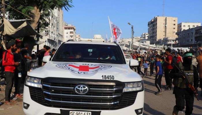 بدءُ عملية تبادل الأسرى في إطار المرحلة الأولى من اتفاق وقف إطلاق النار في غزة