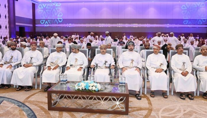 سلطنة عُمان تخطو نحو تحول طاقي متسارع