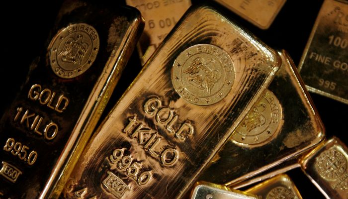 تراجعُ أسعار الذهب بعد ارتفاعات قياسية