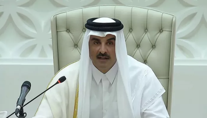 أمير قطر يدين خرق إسرائيل لوقف إطلاق النار ويؤكد دور الدوحة بالوساطات