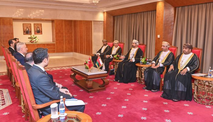 بحث سبل تعزيز التعاون التجاري والصناعي بين سلطنة عُمان وجمهورية تركيا