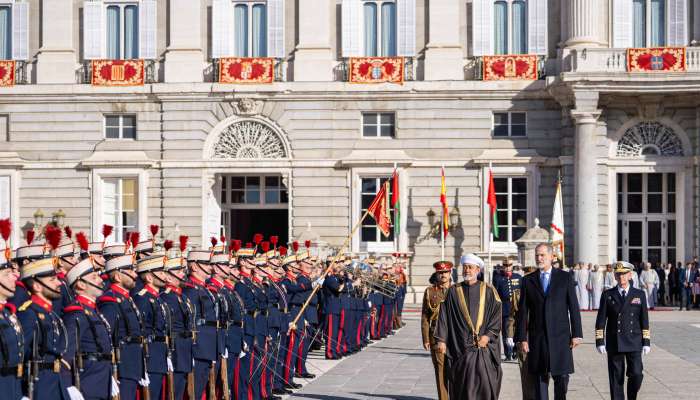 His Majesty accorded an official reception in Madrid