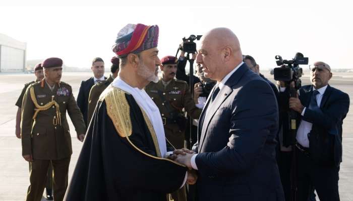 HM The Sultan, Lebanese President hold talks