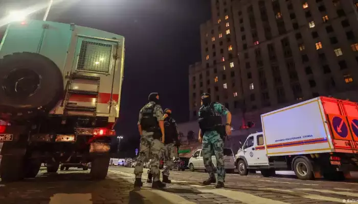 Moscow Restaurant Explosion Claims Three Lives, Injures 21
