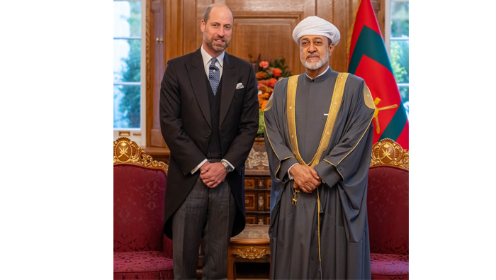 Prince of Wales greets His Majesty the Sultan